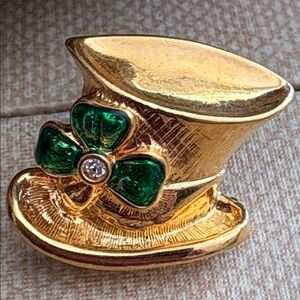 Vintage 90s Avon Gold Leprechauns Hat w/ Green Shamrock Rhinestone Lapel Pin ☘️